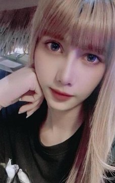 Makegirls from Buckinghamshire,United Kingdom